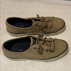 Sperry women’s  Tan Casual Shoes